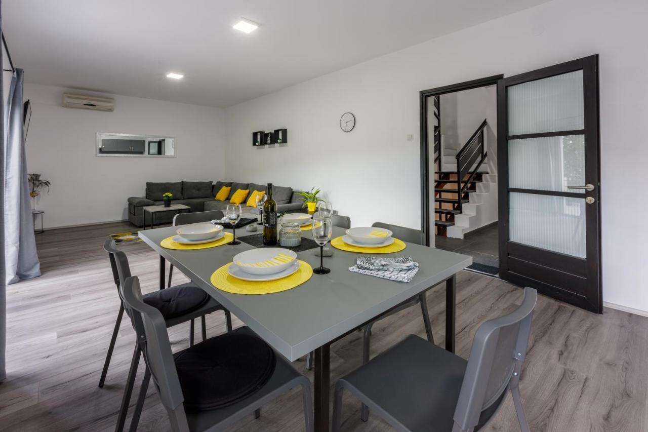 Holiday House Dino Bribir (Primorje-Gorski Kotar) Exterior foto